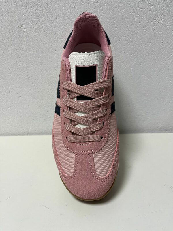 Deportivas Modelo aDidi Pink