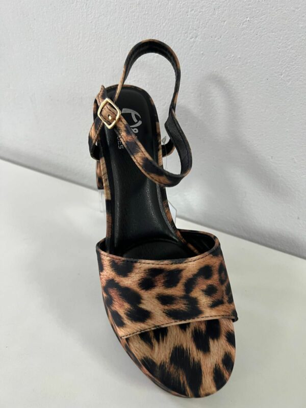 Modelo Leopardo Confort