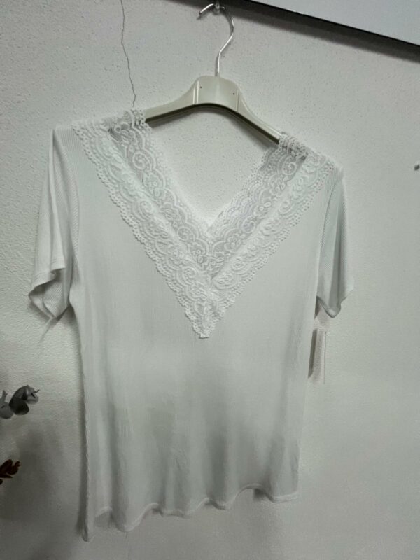 Camiseta lencera color blanco