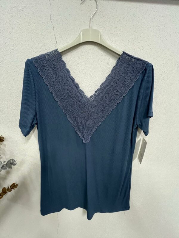 Camiseta lencera color azul