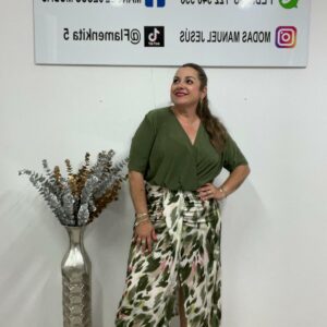 Falda Jara verde militar cuerpo entero
